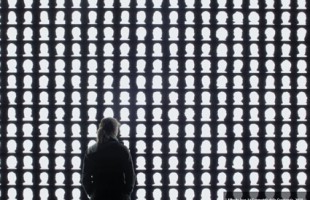 ALFREDO JAAR - ME INSPIRA